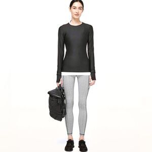 Lululemon Speed Up Tight “Full- On Luxtreme 28”